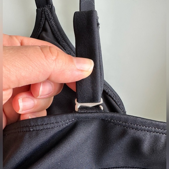 Athleta designed In San Francisco Stitched Band Bikini Top Size 32D/DD - Picture 5 of 8